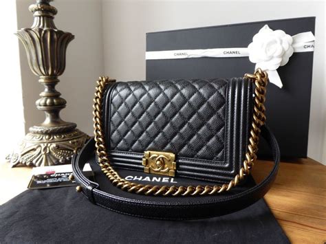 chanel boy bag old medium review|chanel boy new medium price.